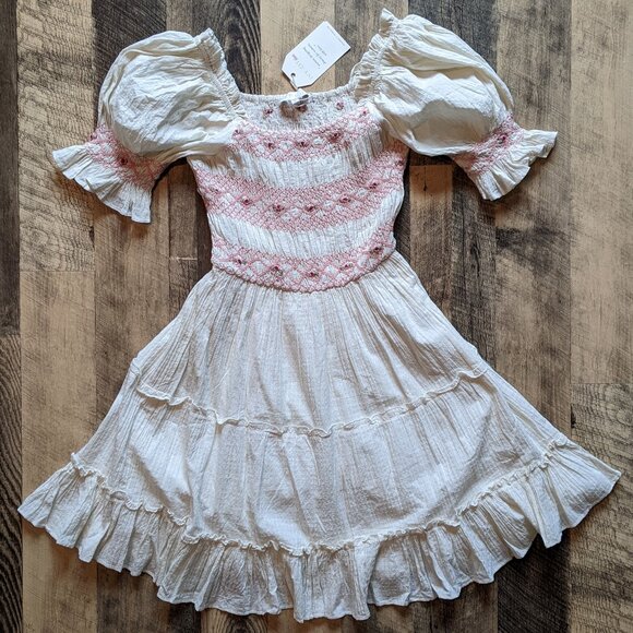 Ivy City Co Liesl Dress Smocked Floral Cream Small - Picture 2 of 7
